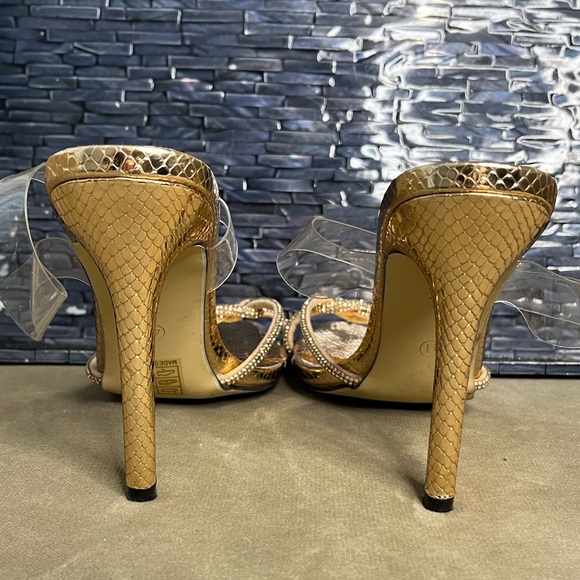 NWOT Rose gold heels with clear ankle strap - sexy yet elegant. Make me an offer - Picture 5 of 7